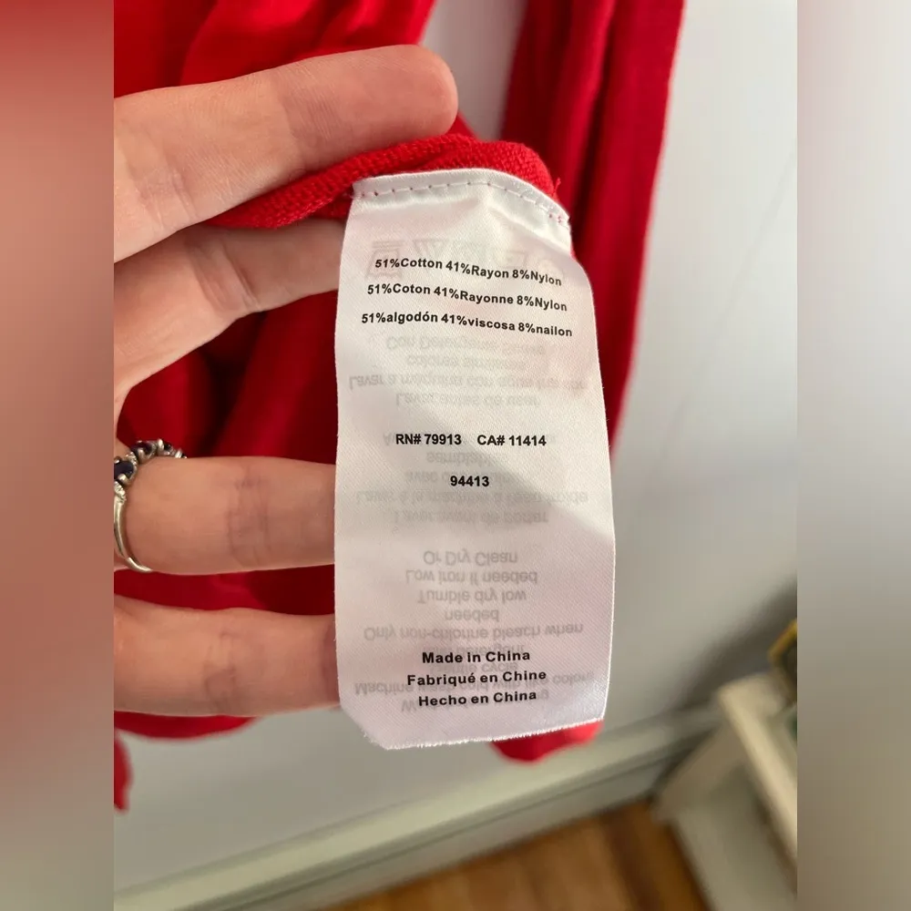 Motherhood maternity sweater size Medium - Image 4