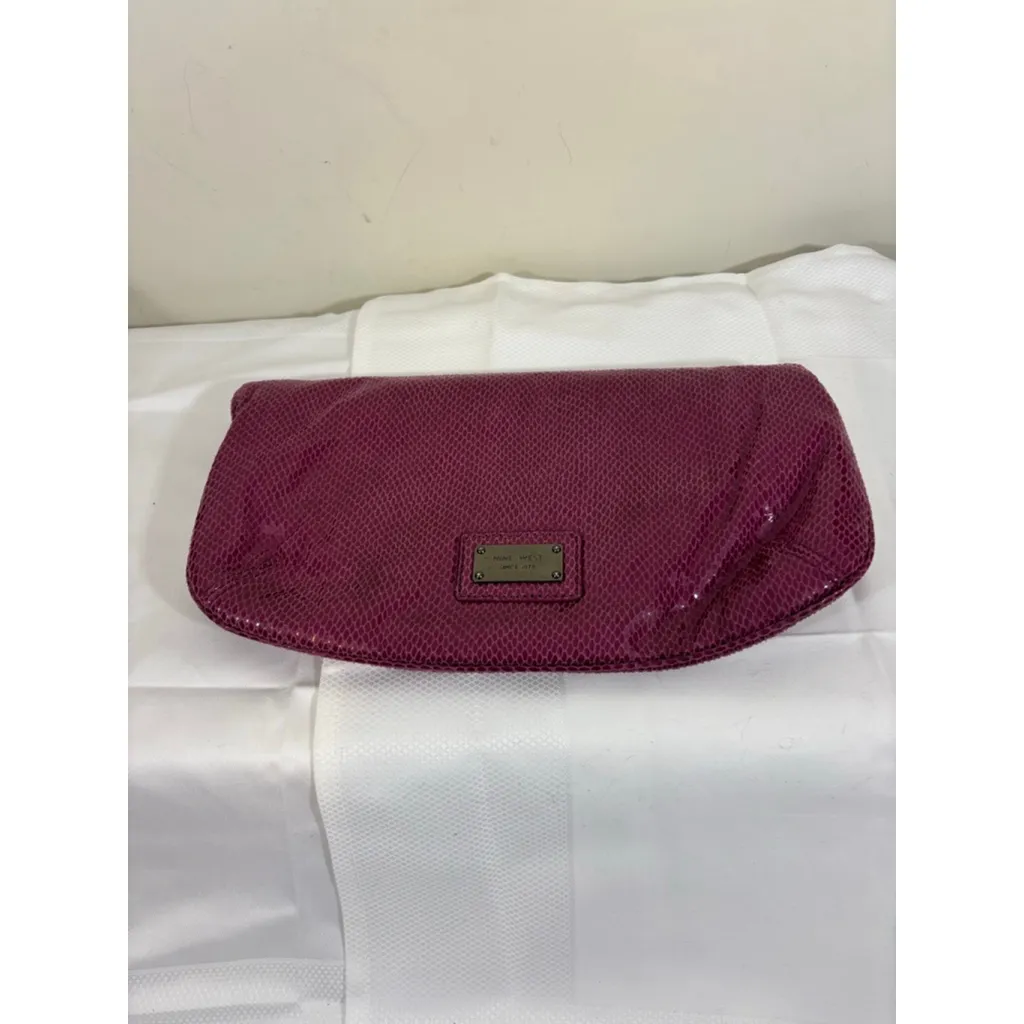 Women's Nine West Clutch Purse Purple Snakeskin One Size - Image 2