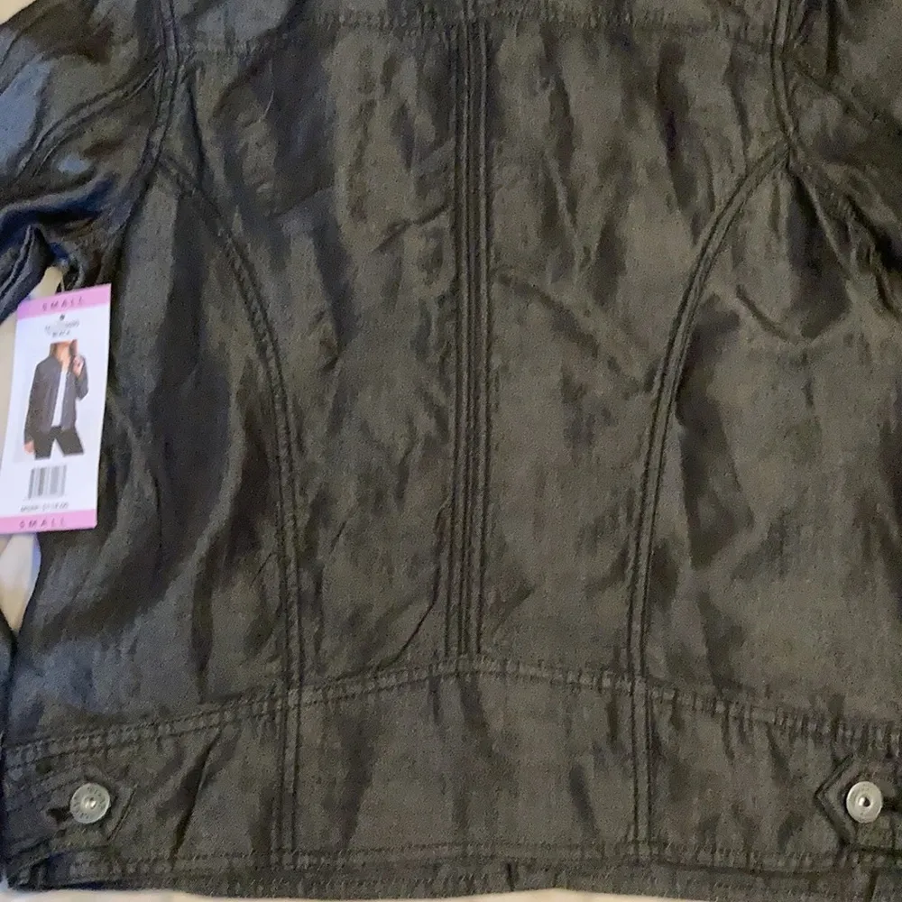NWT Women’s TAHARI Jacket Black Women’s Size S Button Down Lightweight Jacket - Image 9