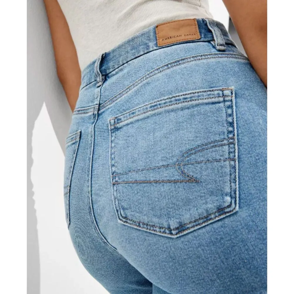American Eagle Mom Jean Size 4 Blue - Image 3