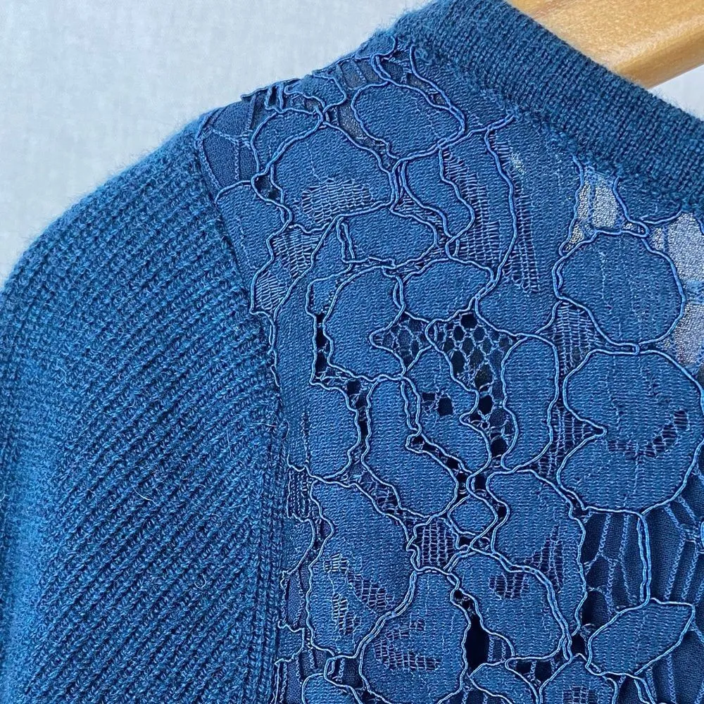 White House Black Market Blue Lace Back Knit Long Sleeve Boatneck Sweater Top S - Image 4