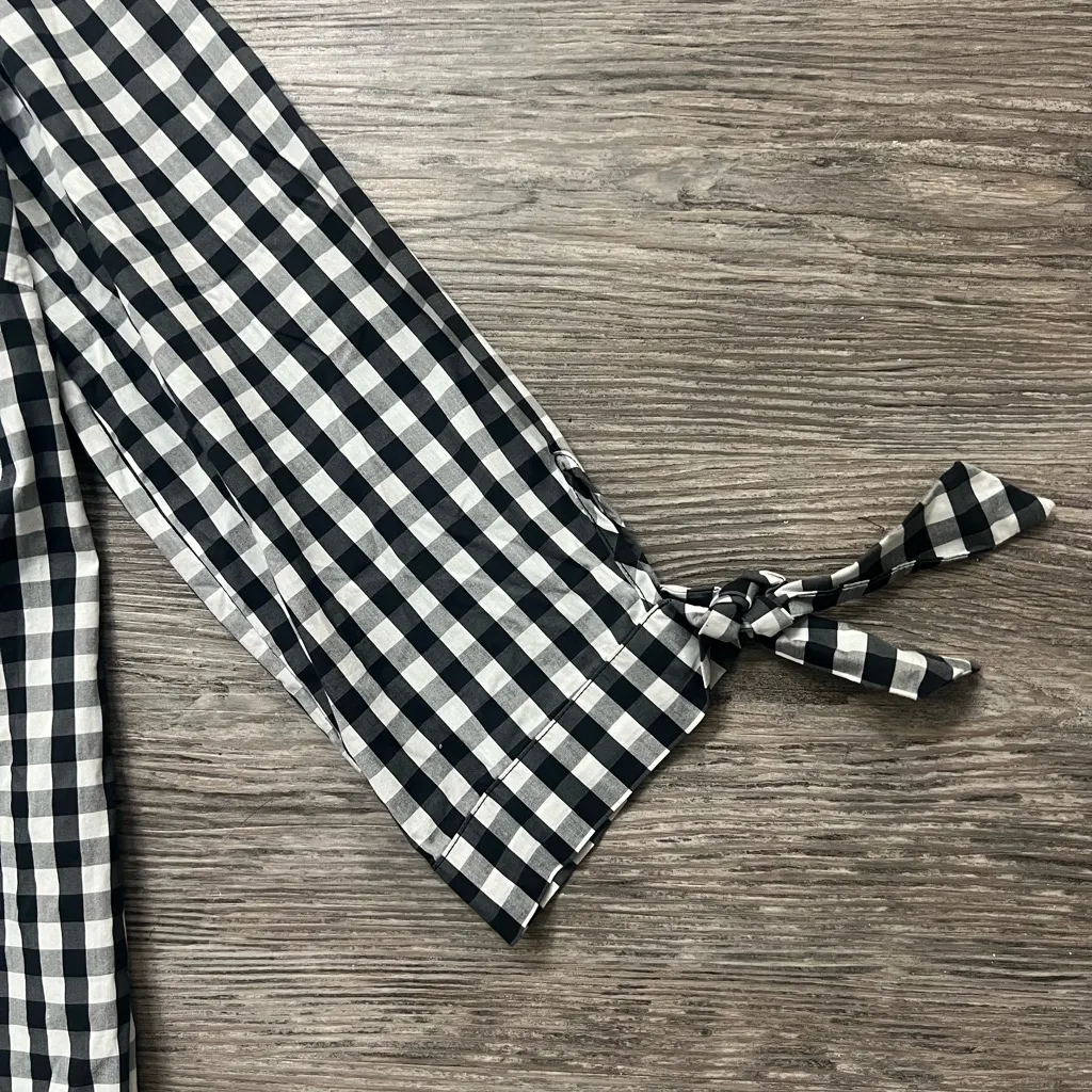 Croft & Barrow Black and White Plaid women’s Shirt size S 3/4 sleeves - Image 4