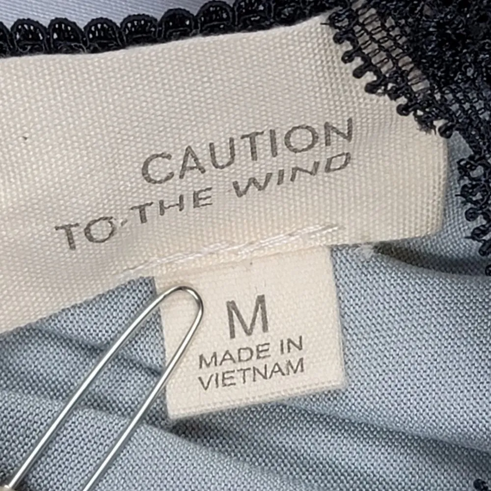 Caution To The Wind   Gray Cami With Black Trim   V-Neck Racer Back  Sz M - Image 3