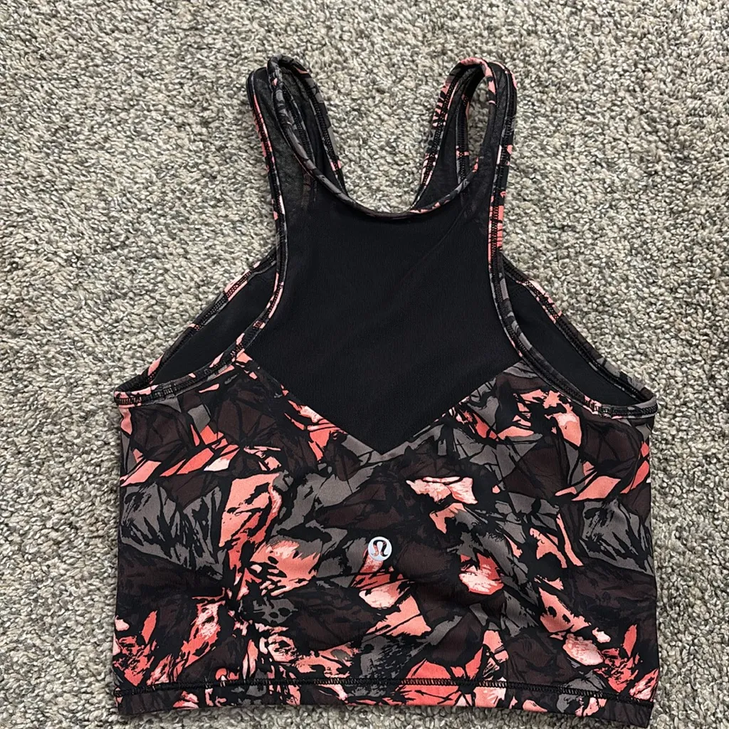 Lululemon Get It Om Bra size 4 - Image 3