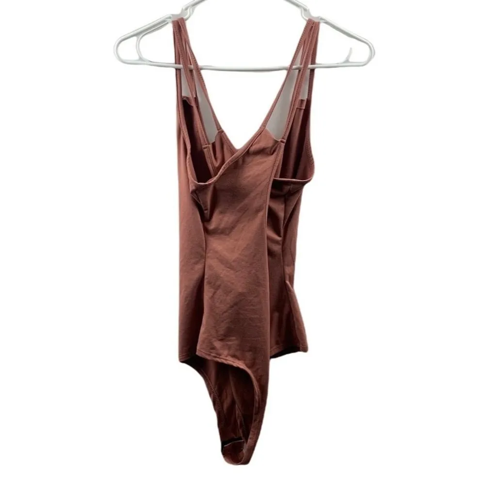 Style B Women’s One Piece Pink Size undefined - Image 2