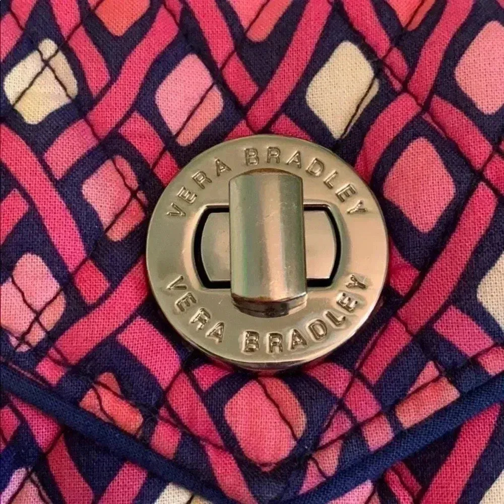 Vera Bradley Wristlet - Image 2