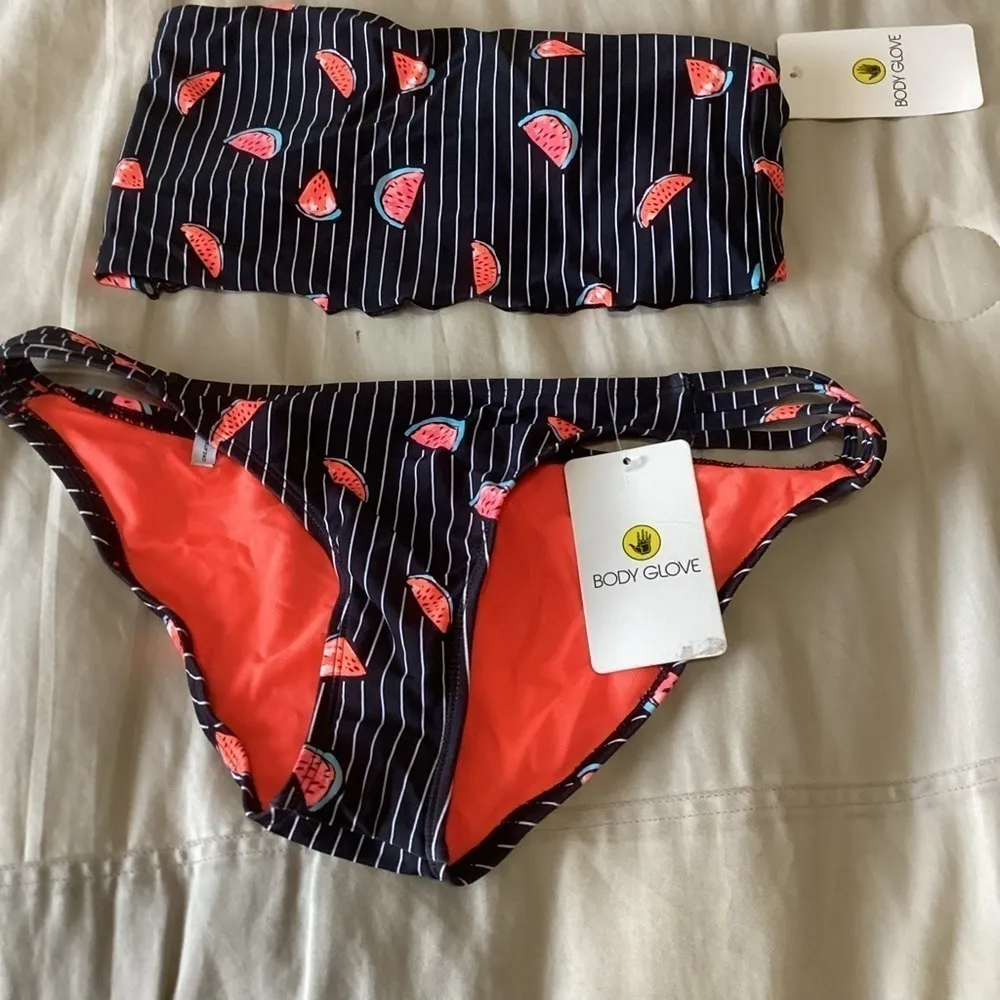 Body Glove watermelon crop top bikini small top xsmall bottoms - Image 3