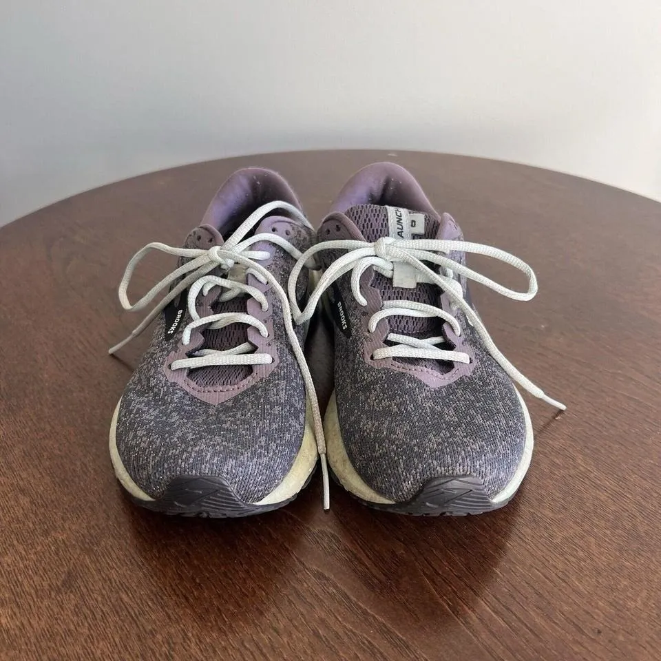 Brooks Running Shoes - Image 6