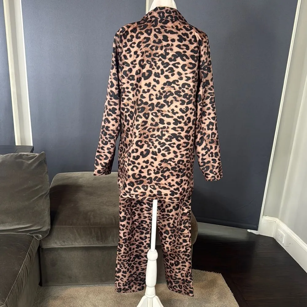 Women’s Lightweight Leopard Print 2 Piece Pant Suit Set Size M NEW Brown Size M - Image 4