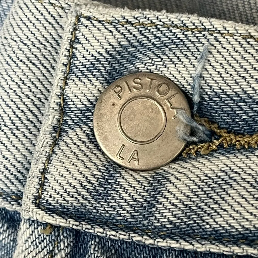 Presley High Rise Straight Leg Distressed Jeans in Light Wash Size 26 - Image 3