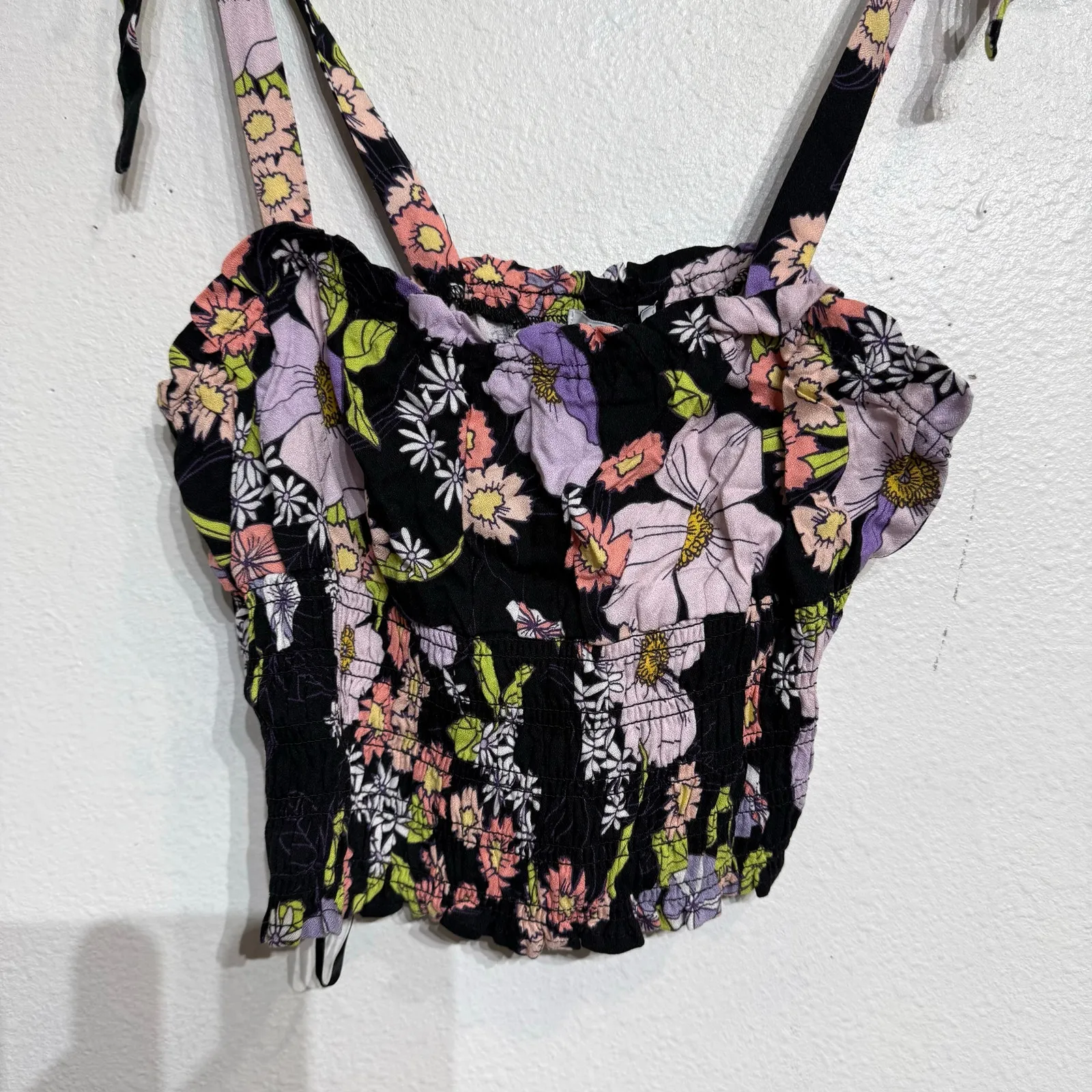 AFRM Black Floral Stein Smocked Crop Top Sz M NWT Size M - Image 4