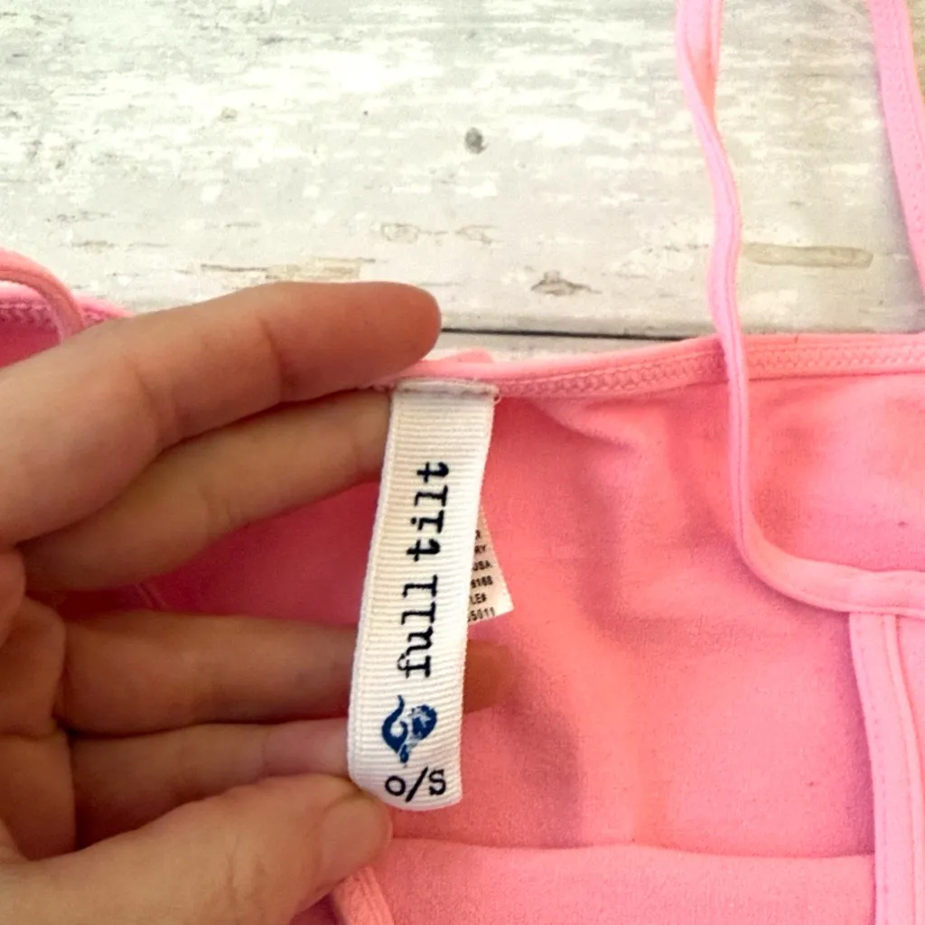 Full Tilt M Women’s Hot Pink Spaghetti Strap Tank Top Shirt Size Medium - Image 2