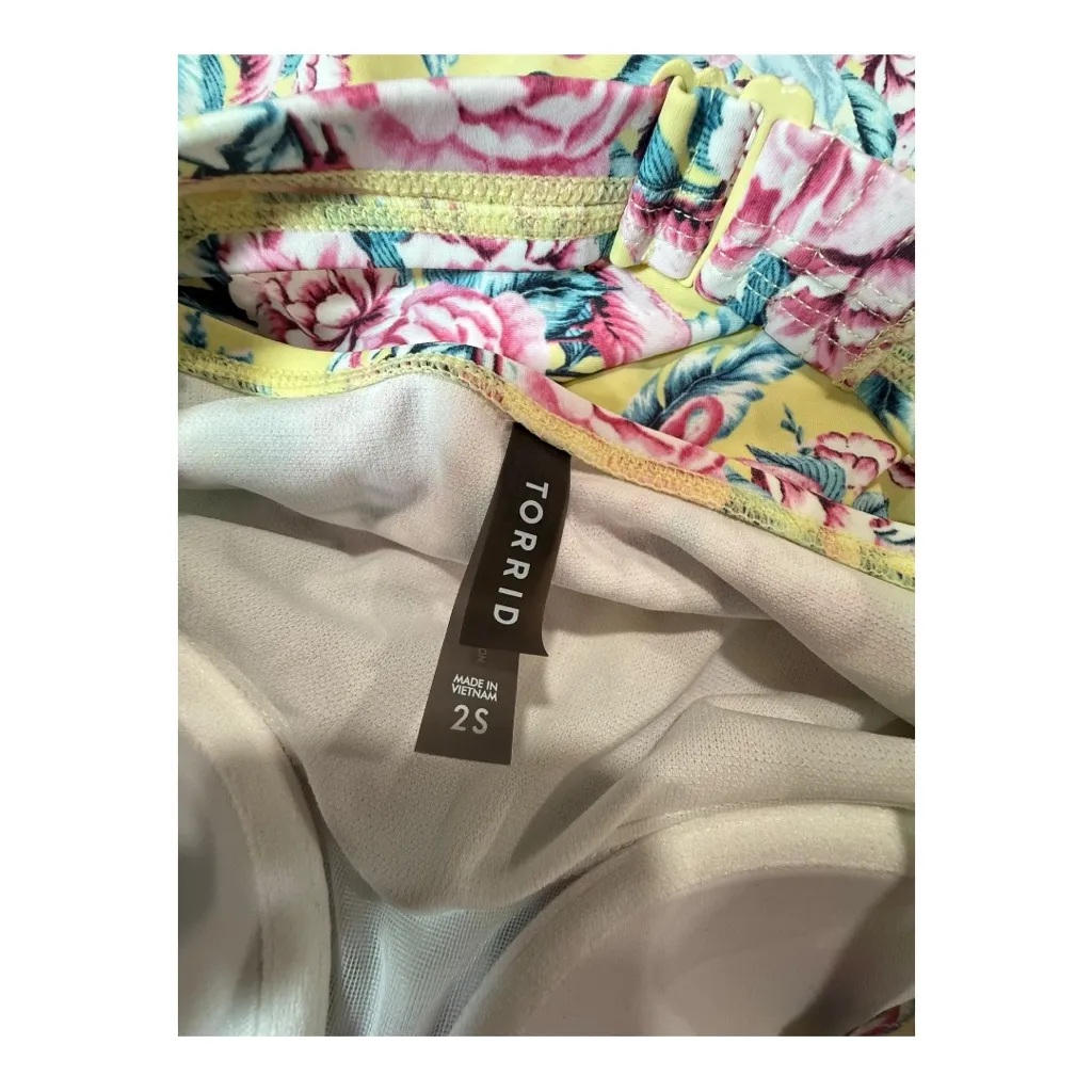 Torrid Vixen Swim Collection Yellow Flamingo Floral Peplum Tankini Top 2S NWT - Image 9