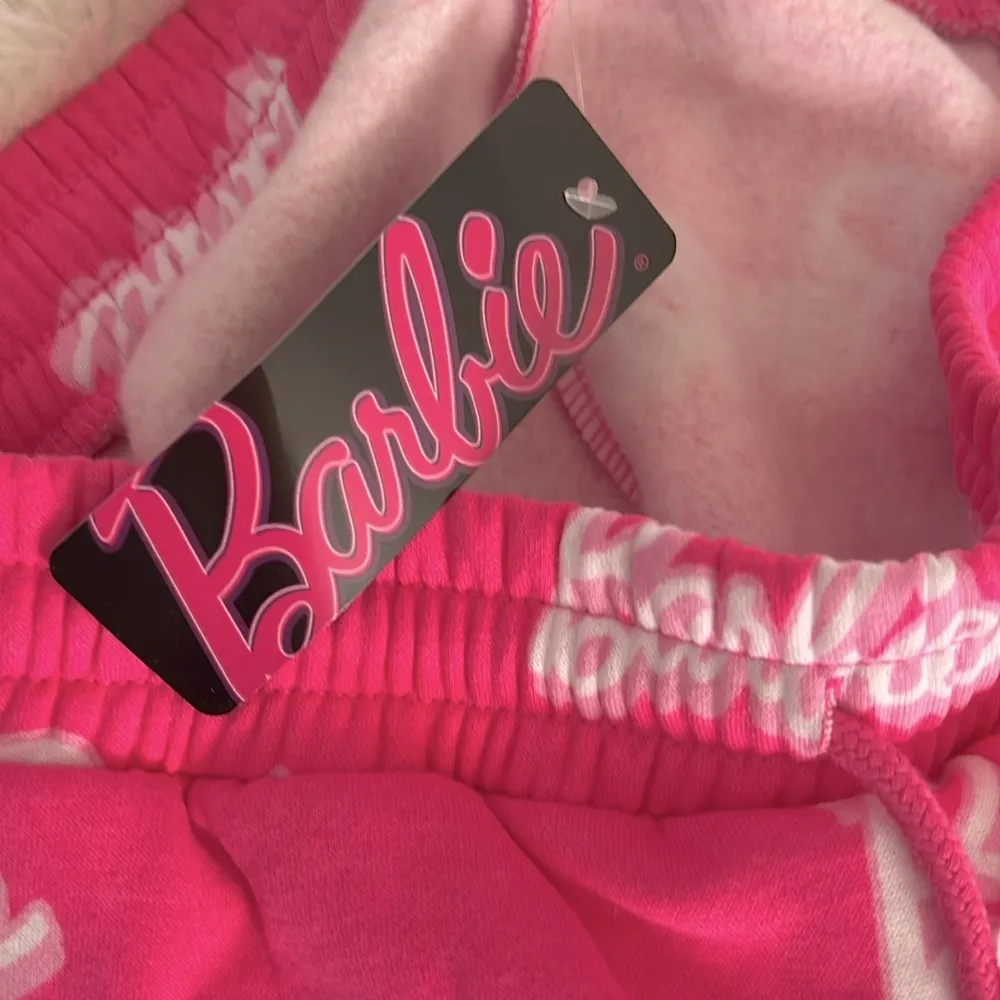 Barbie Sweat Shorts Color Pink With Barbie all over Size L NWT Size L - Image 6