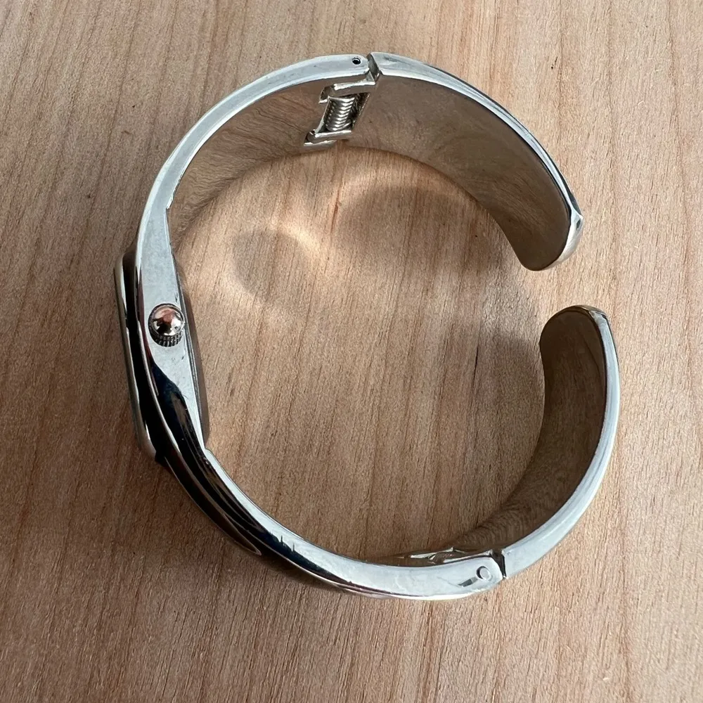 Bijoux Terner Black and Silver Bracelet Watch Quartz Gorgeous Rare - Image 5