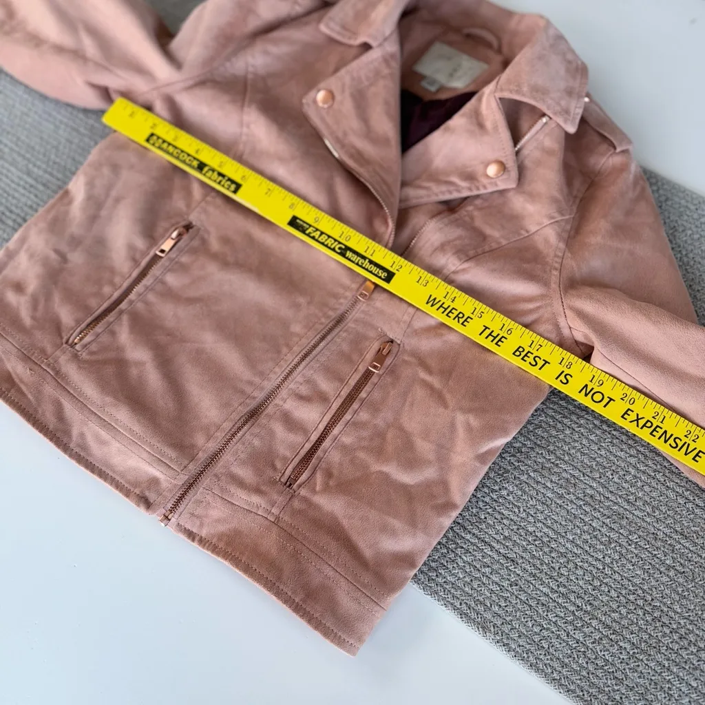 A New Day Blush Pink Suede Cropped Moto Jacket Rose Gold Details Size Small - Image 9