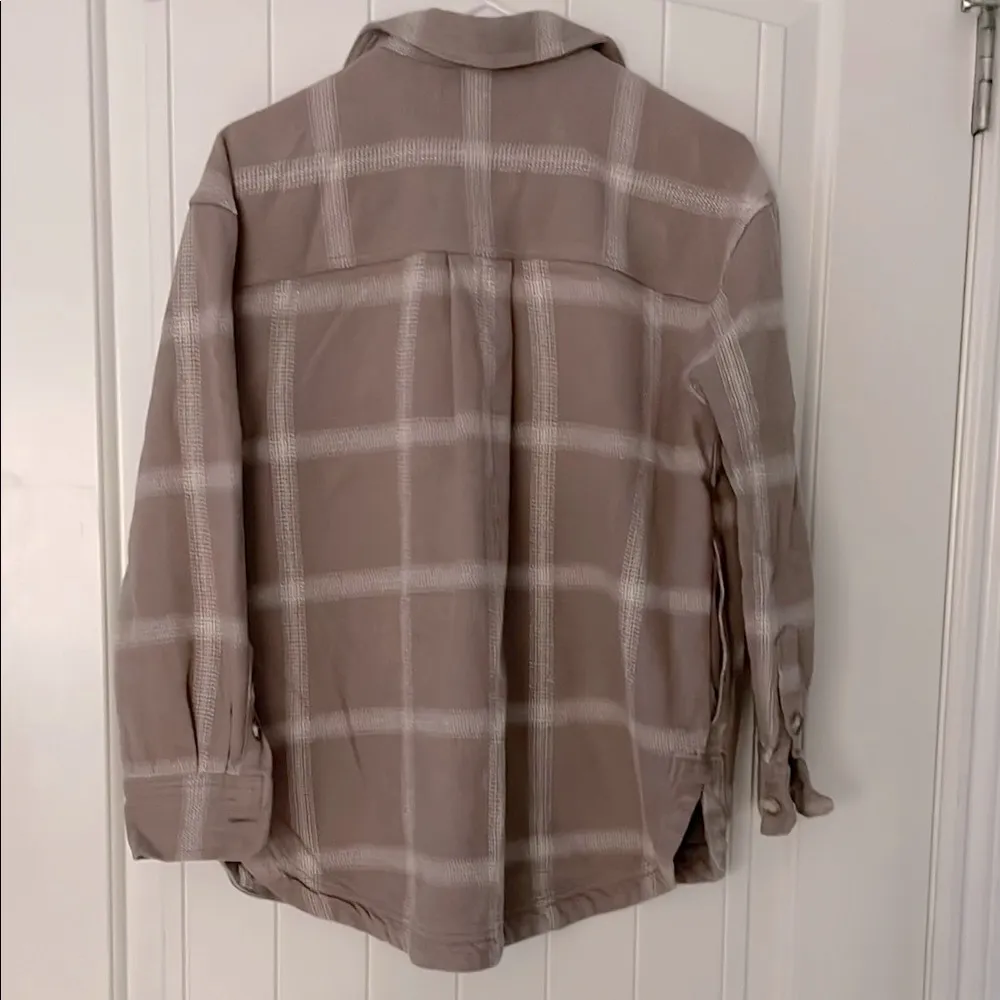Madewell Plaid Shirt Jacket in Brown and Cream - Image 7