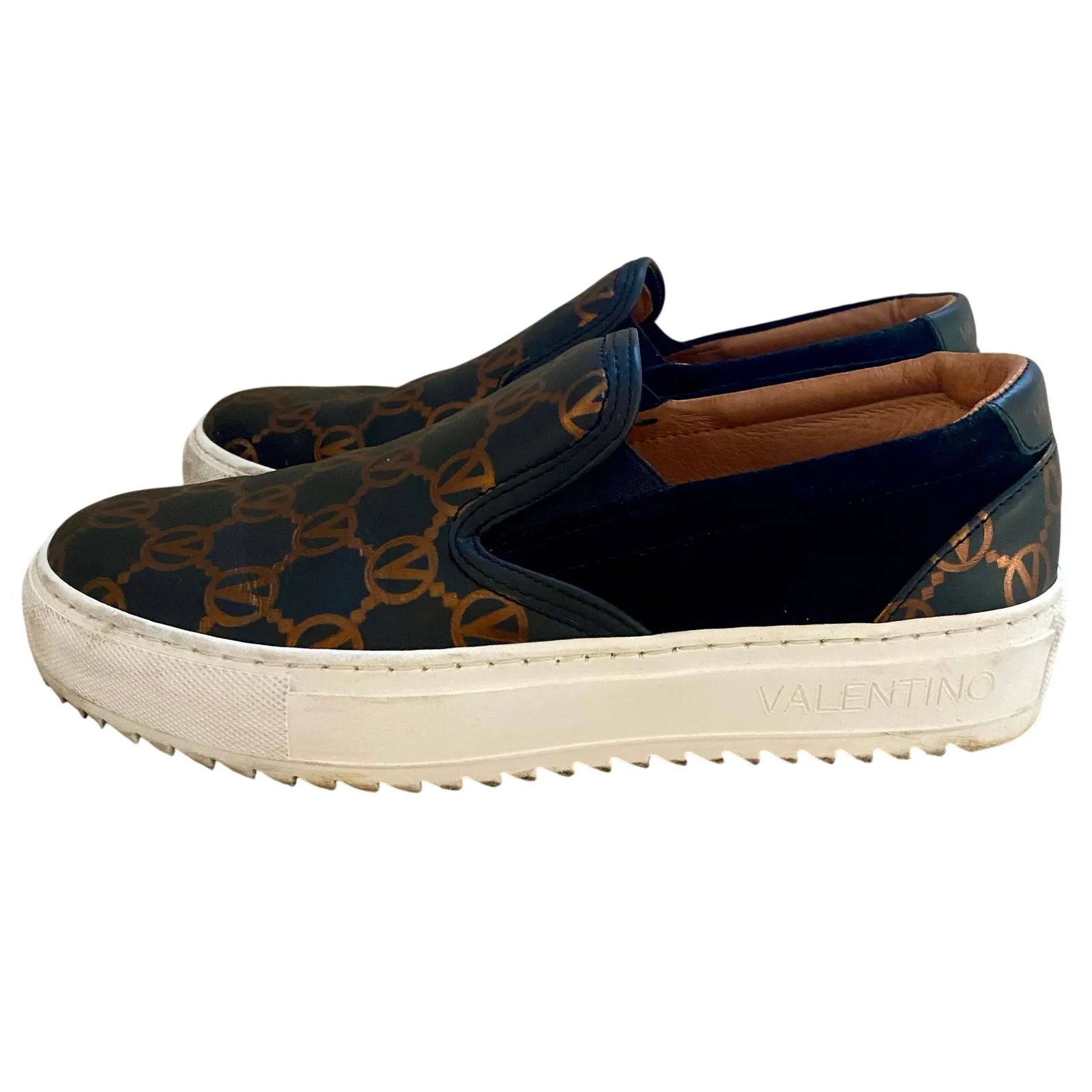 Valentino Regina Leather Suede Slip - Image 3