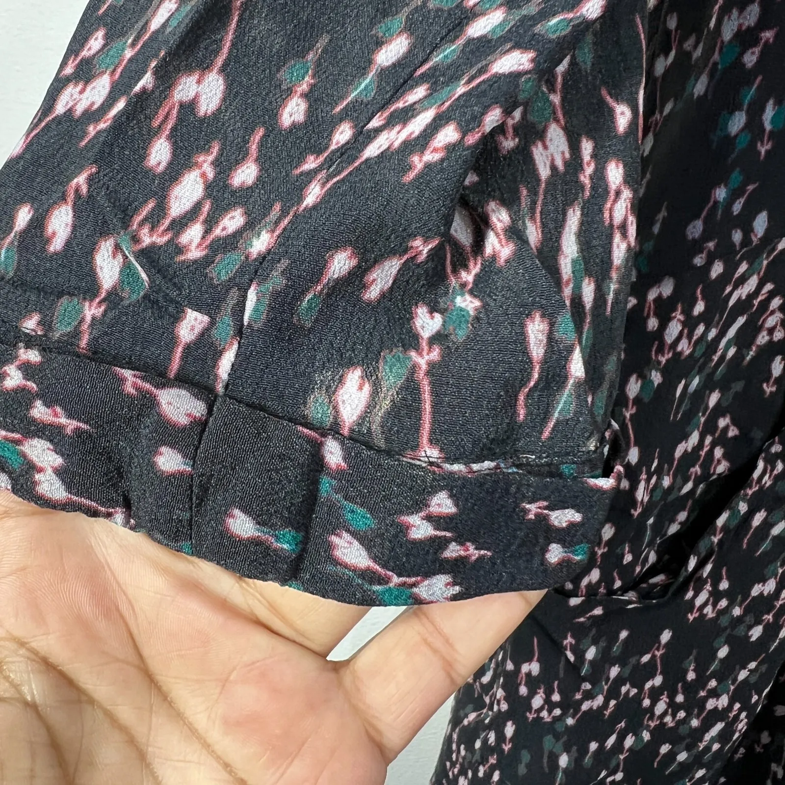 Garnet Hill  Micro Floral Print Dress V-Neck Long Sleeve Casual Midi Dress  12‎ - Image 8