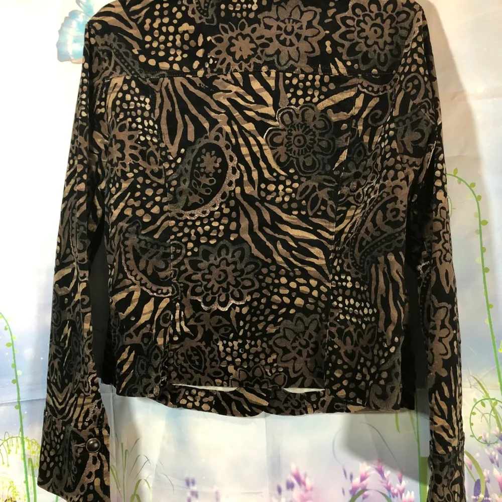 Tribal Black And Brown Paisley Jacket Size 10 - Image 2
