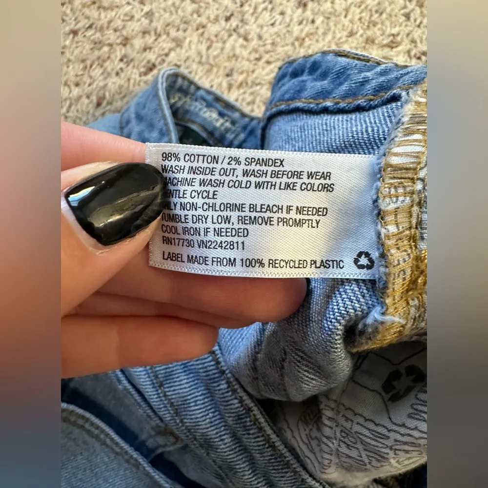 WOMENS WILD FABLE HIGH RISE BLUE JEAN SHORTS SIZE 8 STONE WASH FRAYED - Image 5