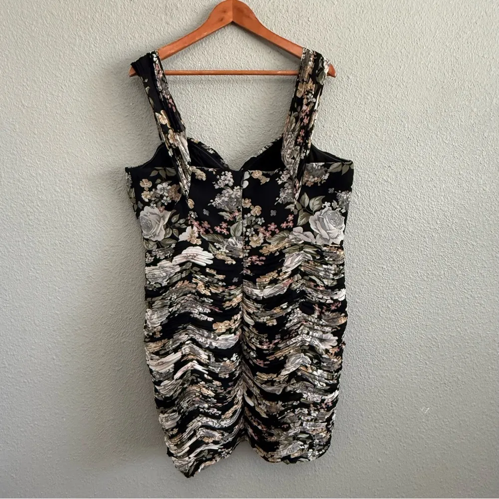 Lavish Alice‎ Pleated Bardot Rose Dress Size 16 EUC - Image 6