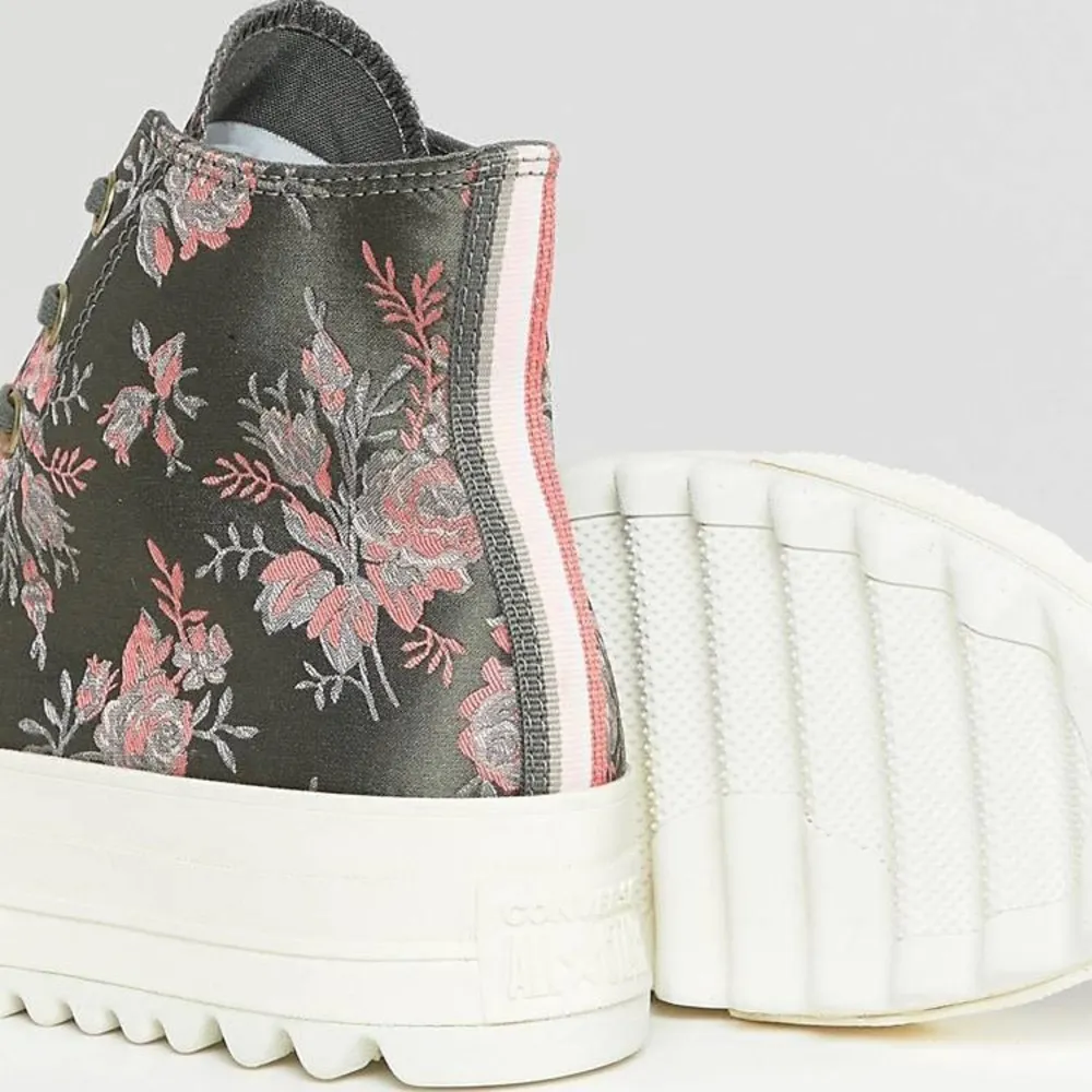 Converse CTAS Lift Ripple Hi River Rock/Floral/Egret Platform Sneakers Size 7.5 - Image 3