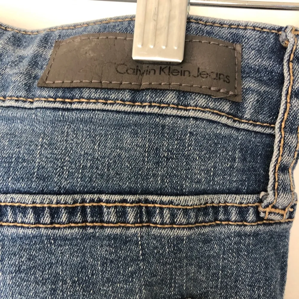 Calvin Klein Jeans Slim Boyfriend Jeans Medium - Image 7