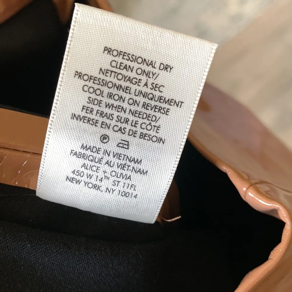 classics camel vinyl pants - Image 8