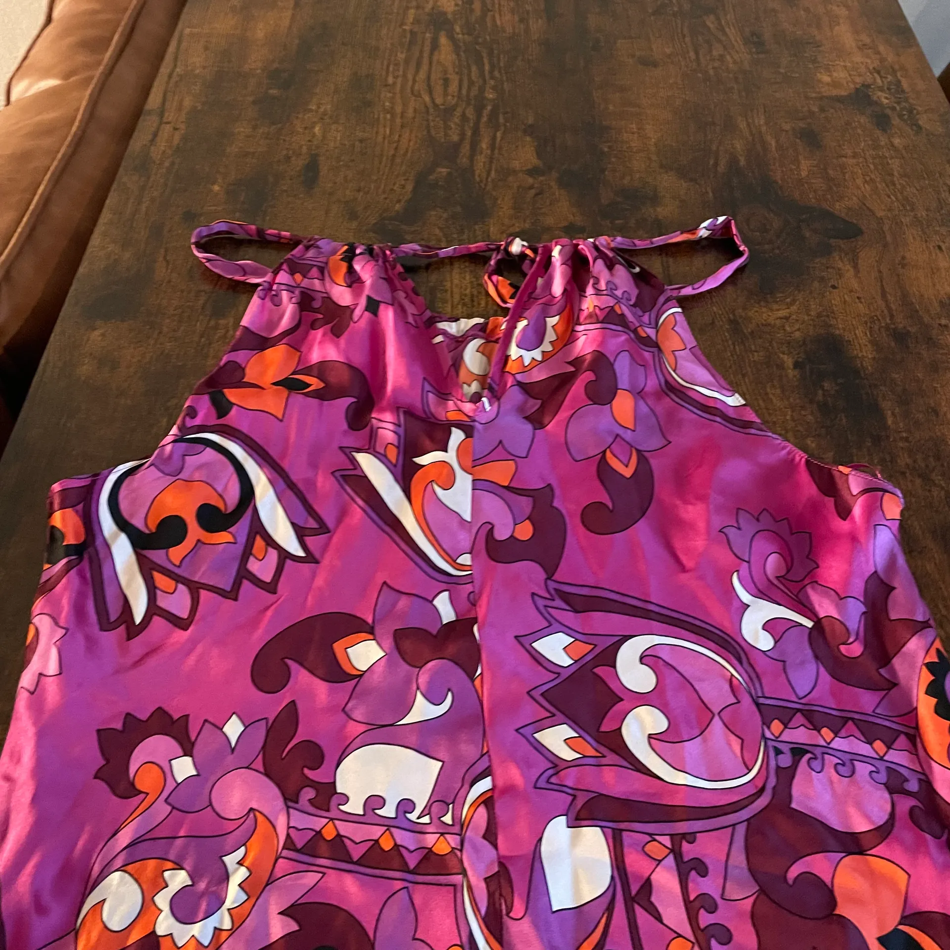 new york & co 100% silk halter top - Image 6