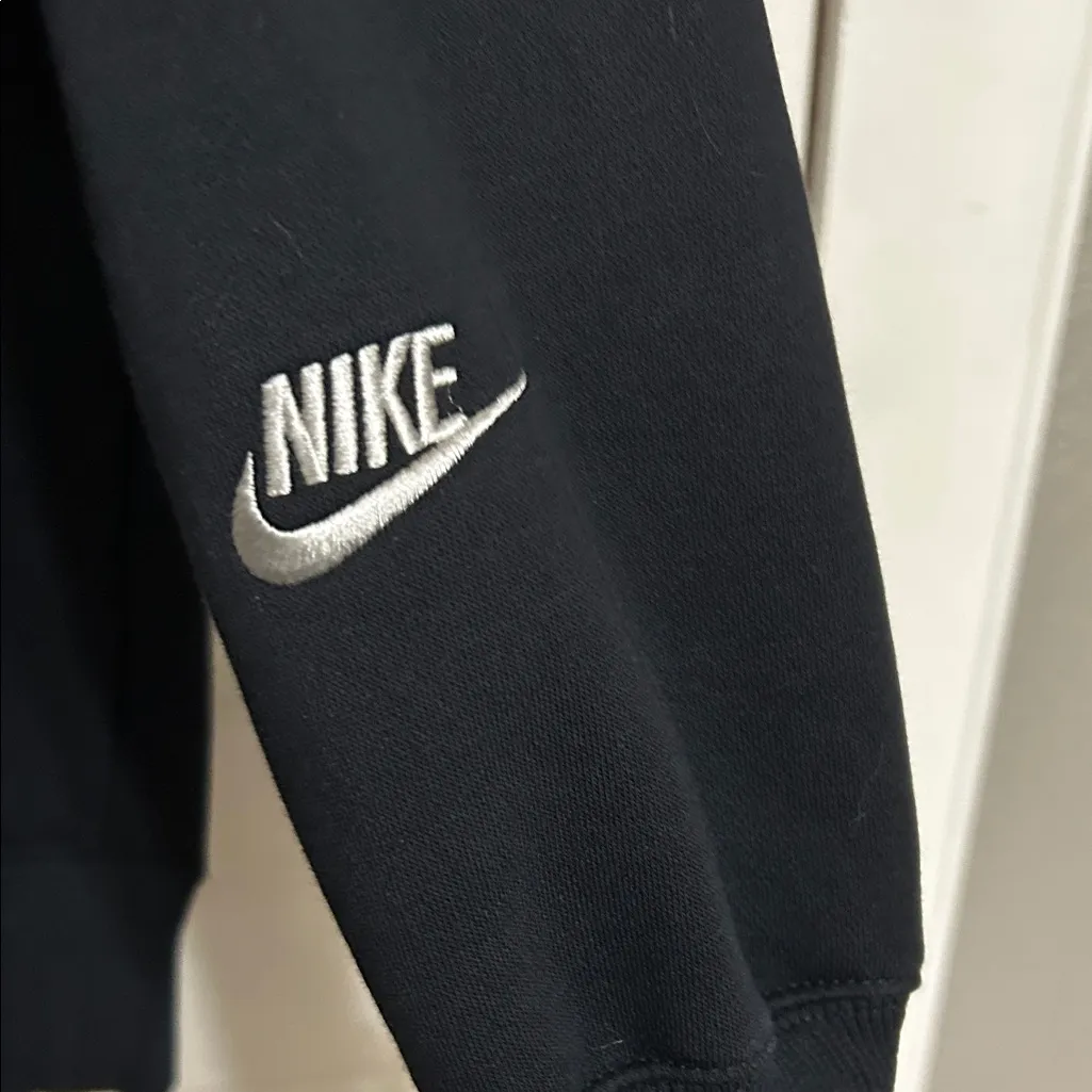 Nike women’s Black Crewneck Sweater - Image 4