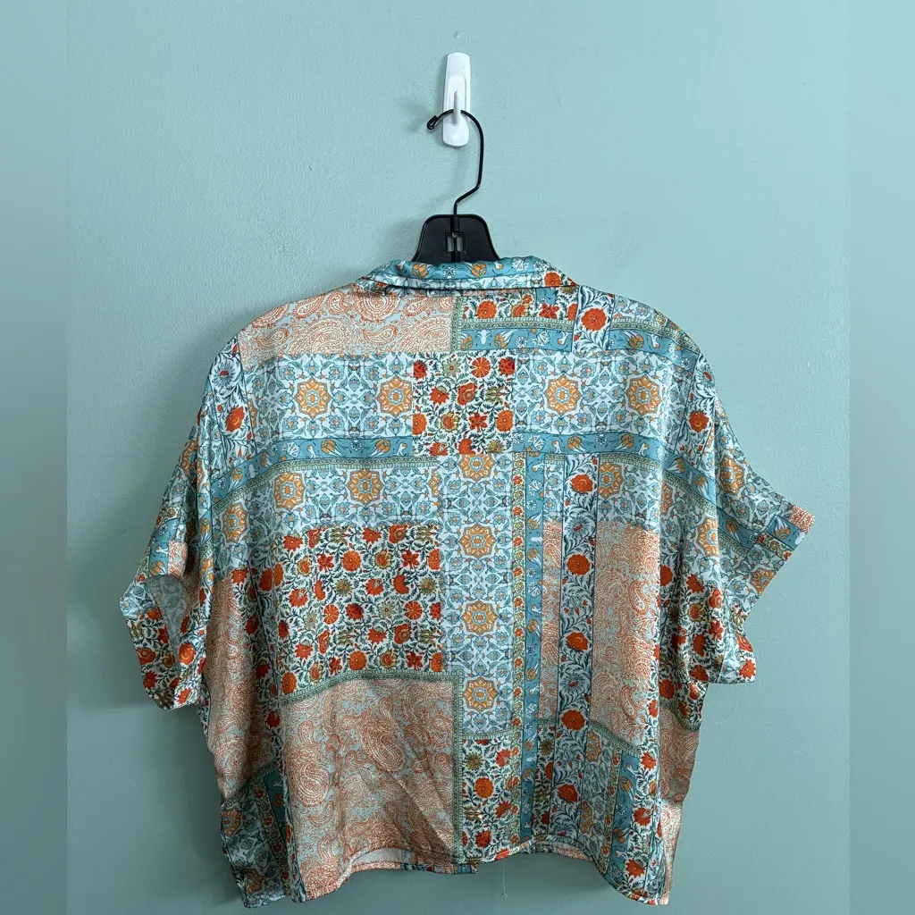 dRA Los Angeles Anthro Silky Box Patchwork Boho Summer Crop Button Down Top XS Orange - Image 4
