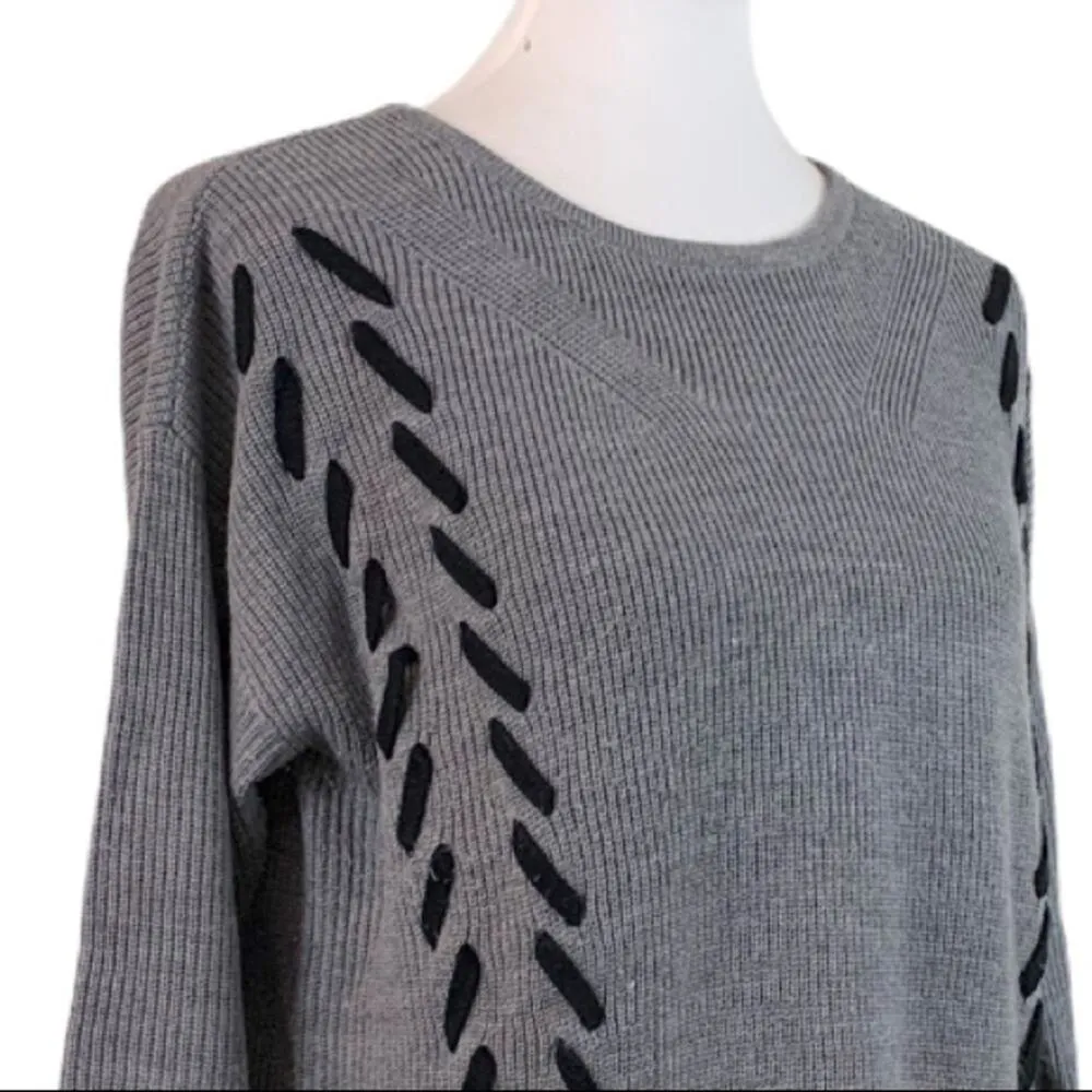 Roz & Ali Gray Black Ribbon Knit Knit Crew Neck Sweater Women's Size Medium - Image 6