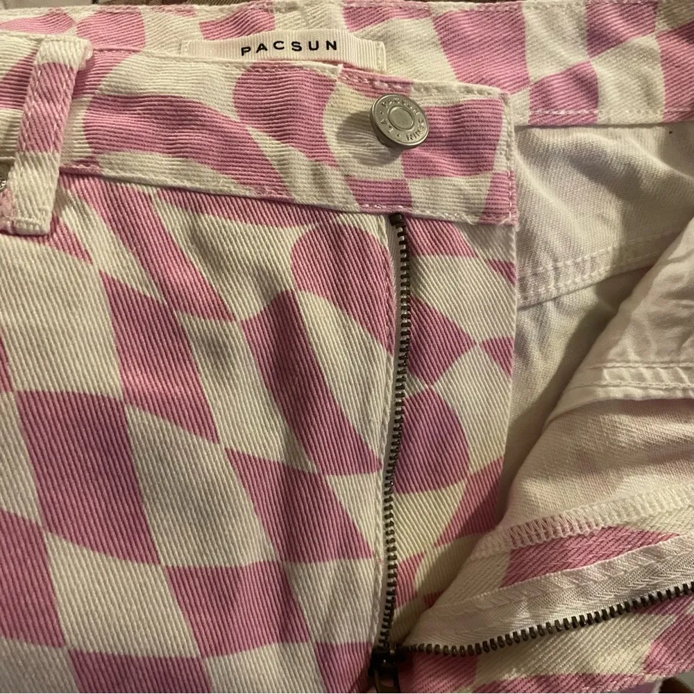 Pacsun Womens Shorts Pink White High Rise Festival Checkerboard Cut Off Size 27 - Image 10