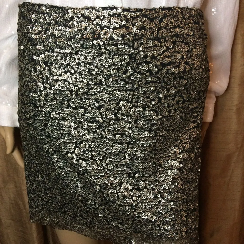 Native Rose Bronze Sequin Mini Skirt - Image 11