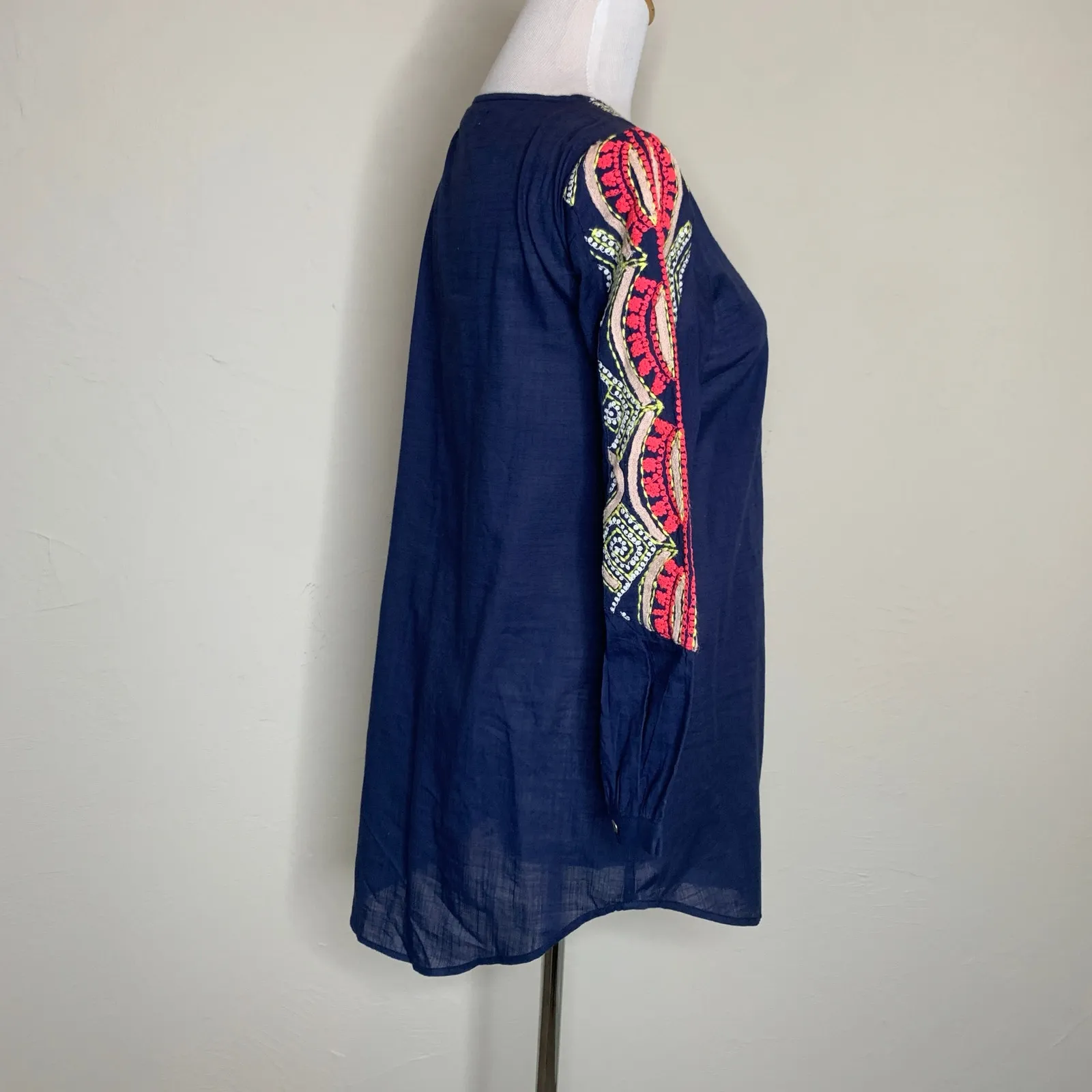 Hei Hei  Embroidered Blue Blouse Tunic Sz 0 - Image 4