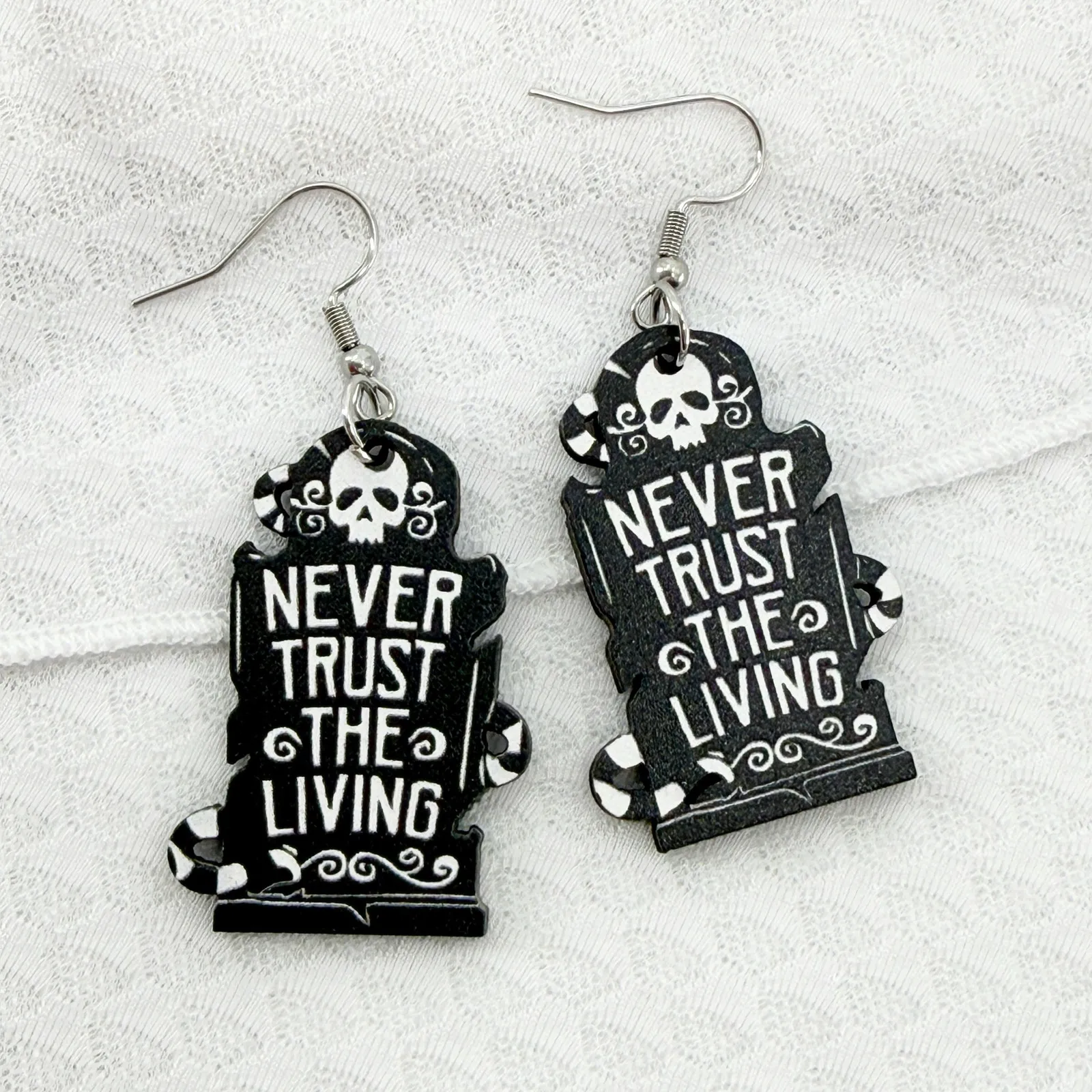 Never Trust The Living Beetlejuice Tombstone Earrings Black - Image 2