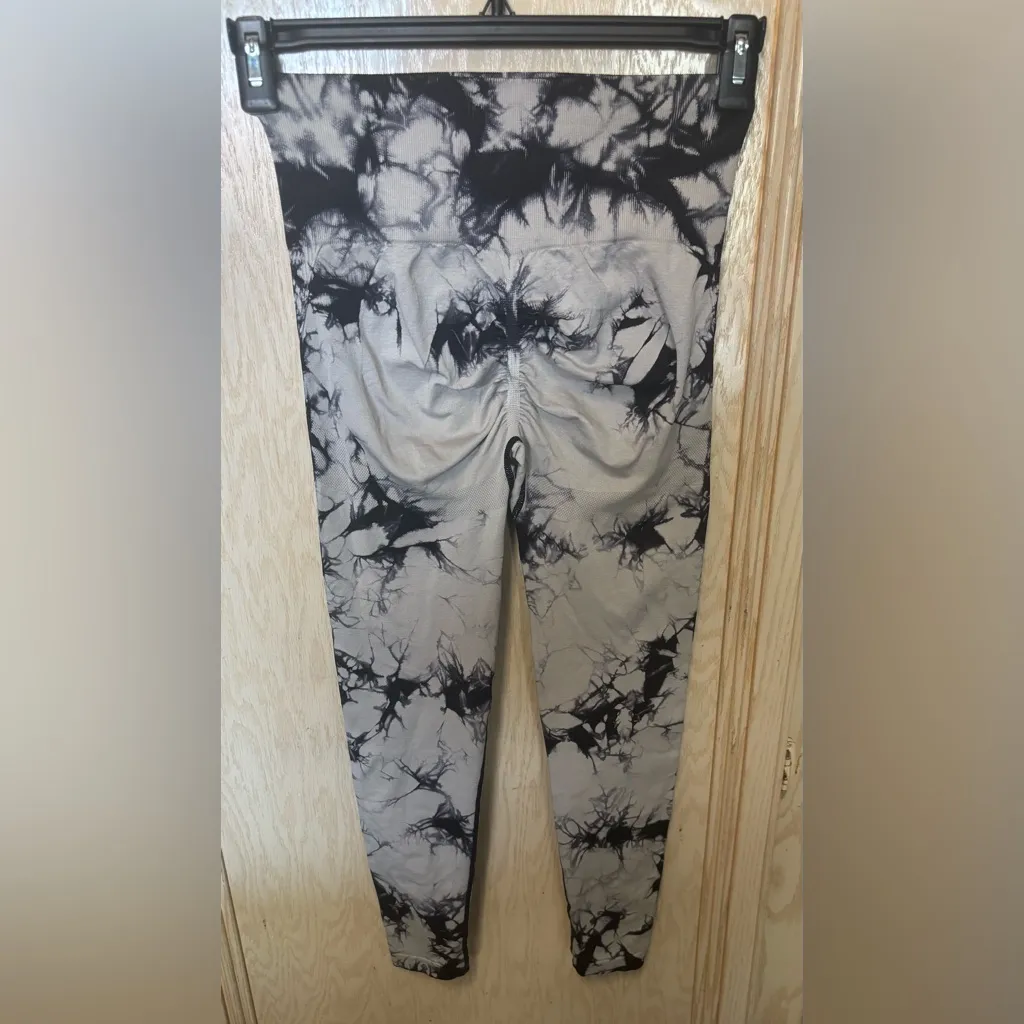 Black and‎ Gray Tie - Image 2