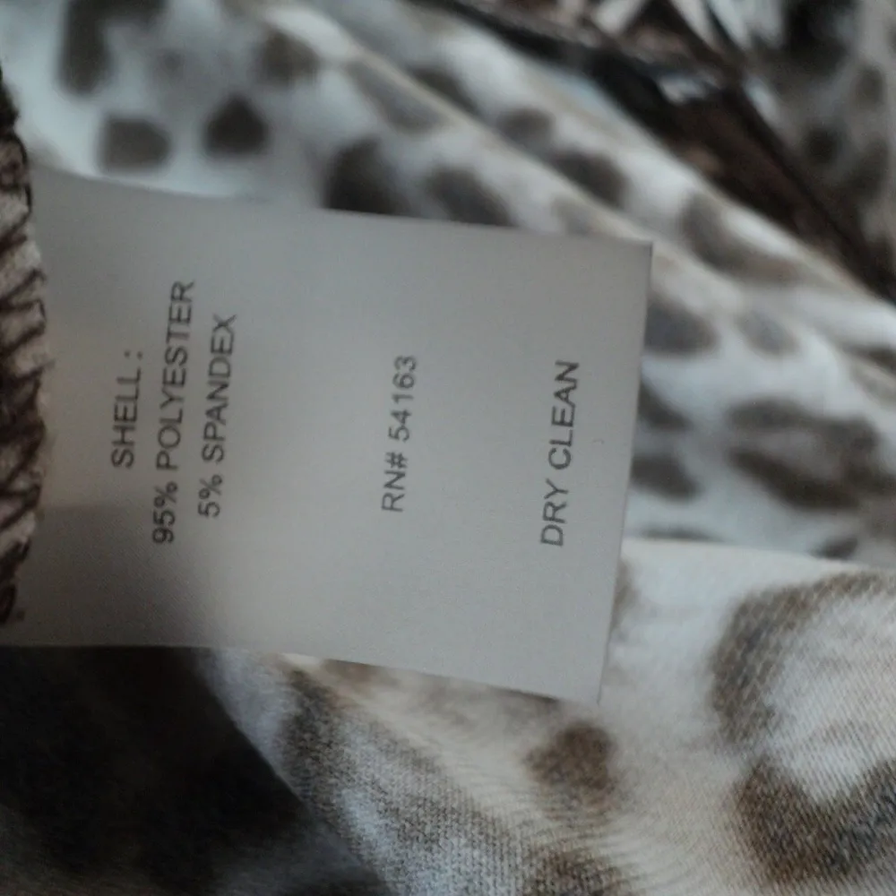 NEW Calvin Klein Leopard Stretchy Jumpsuit - Image 8