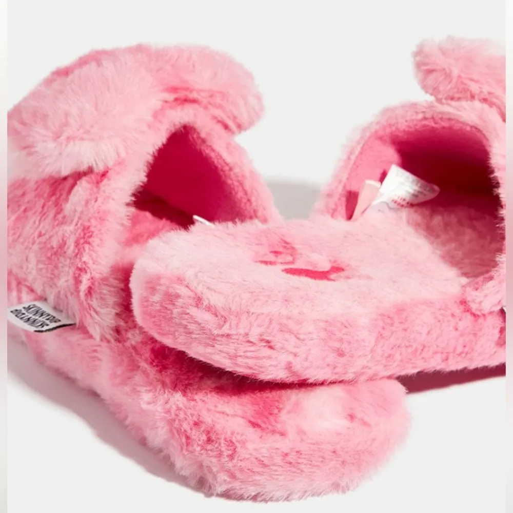 Barbie Limited Edition Fluffy Slippers NWT Size Small 5/6 - Image 2
