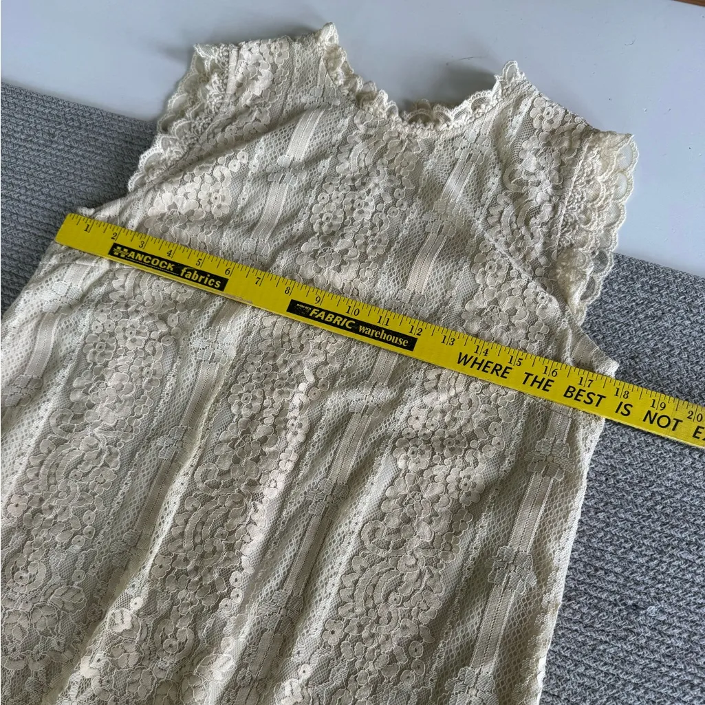 SUNDANCE Esme Ivory Cream Lace Sleeveless Top Size Small - Image 9