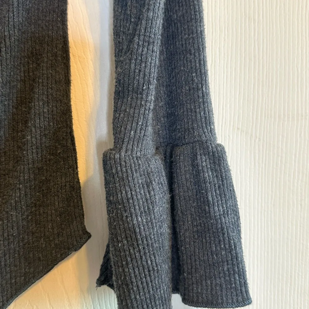 Ribbed Knit Bell Sleeve Top Long Sleeve Casual Tunic Top Gray - Image 2