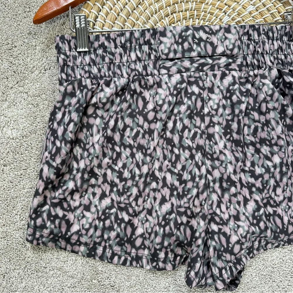 Varley Women’s Kallin Running Shorts Built in Brief In Dark Motion Petal Size M - Image 7