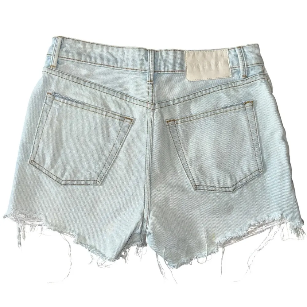 GRLFRND Sz 24 Palm Springs Light Blue Wash Helena High Rise Cut Off Jean Shorts - Image 4