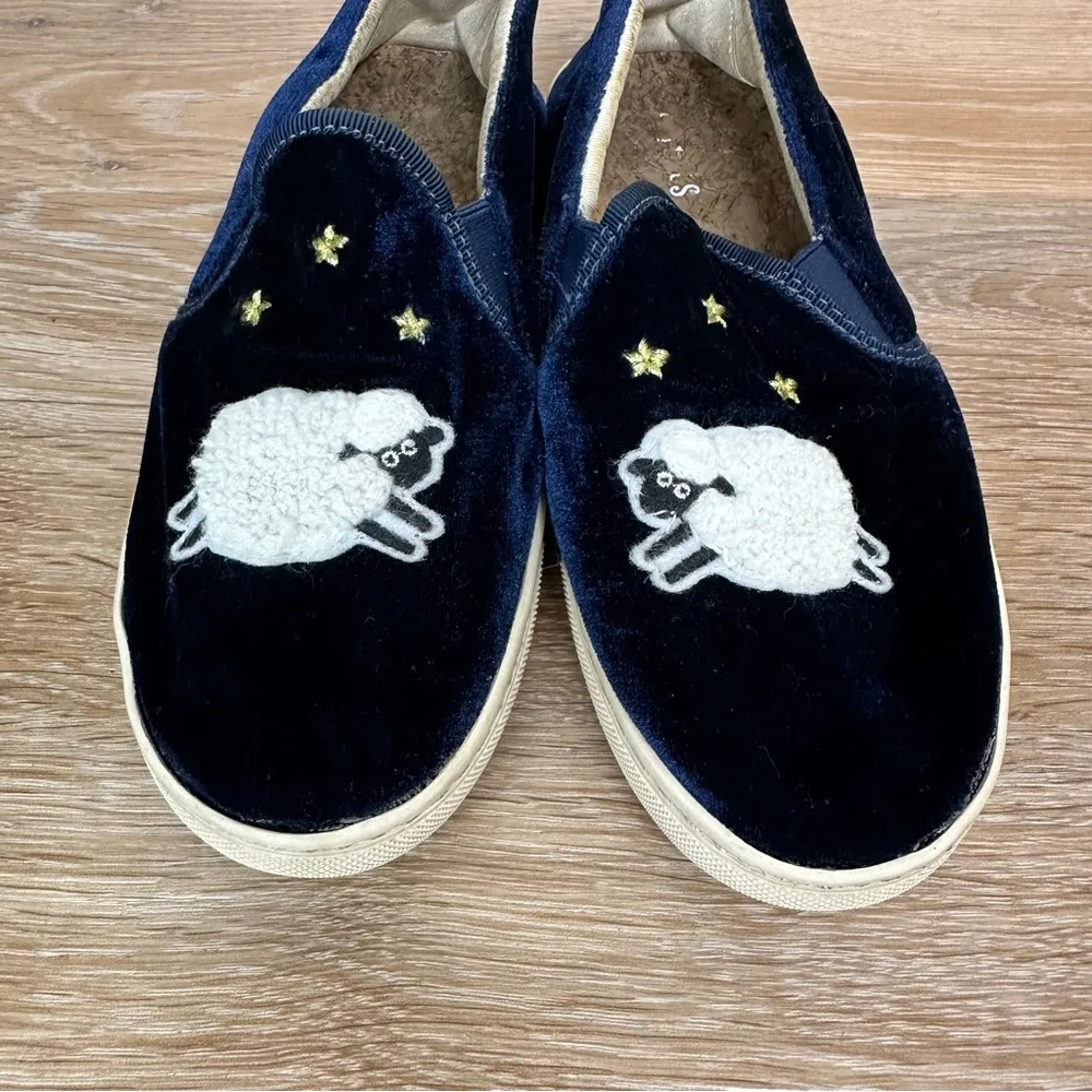 Soludos Midnight Blue Sheep Velvet Sneakers, Size 5.5 - Image 7