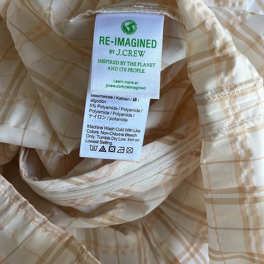 J.Crew V-back puff-sleeve top in textured plaid - Image 8