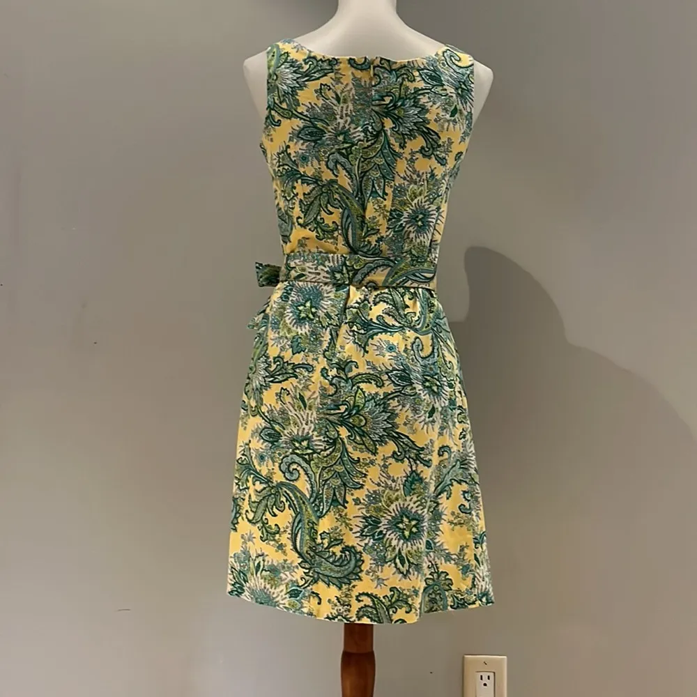 ✨HP✨ Kim Rogers | Paisley Shift Dress - Image 4