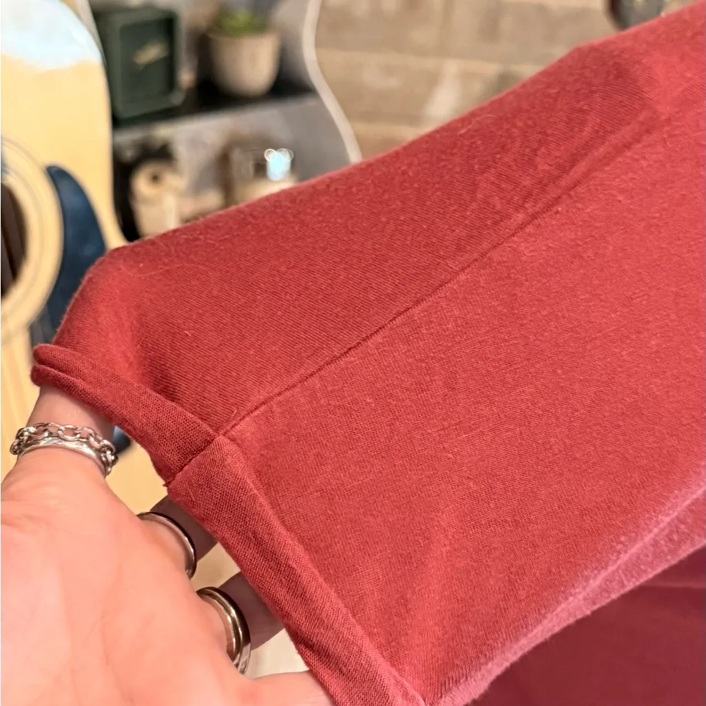 Sunshine Red Women's Graphic Tee Size L - Image 4