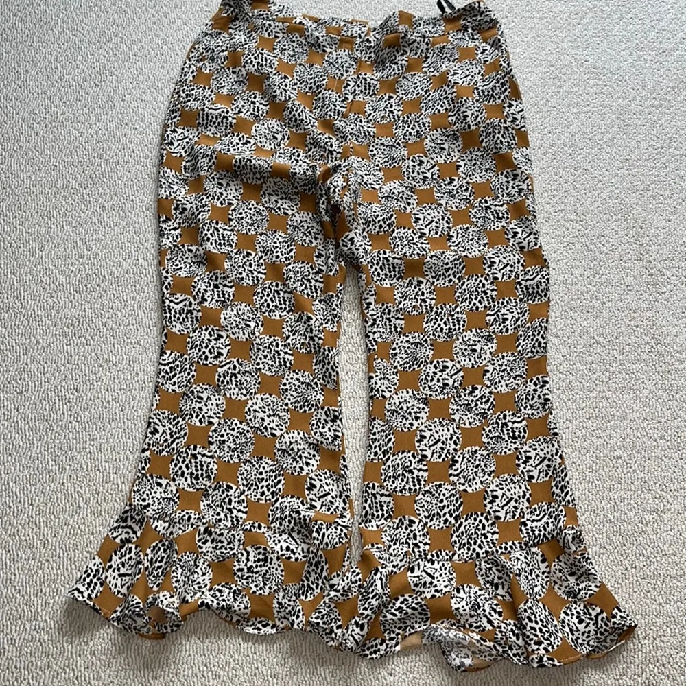 Topshop Leopard Flare Ruffle Pants - Image 2