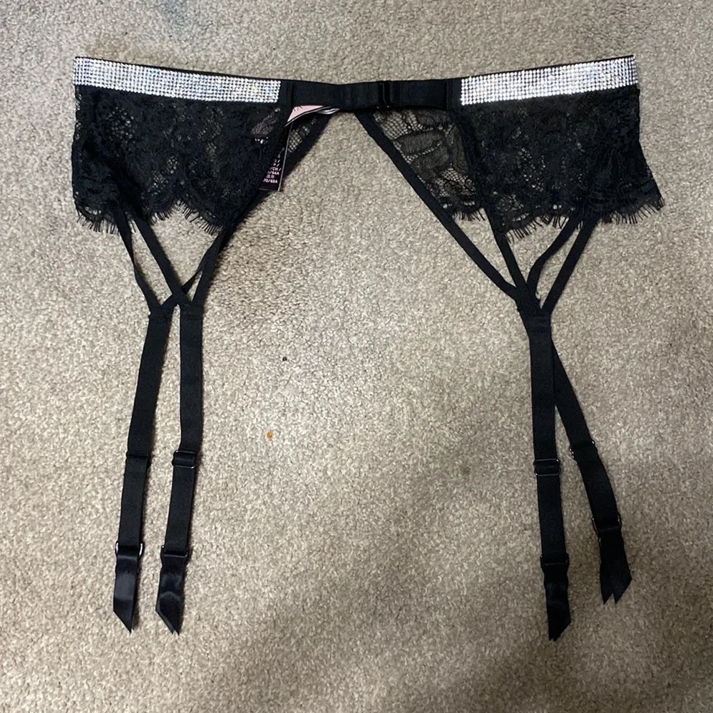 Victoria’s Secret Very Sexy Black Lace Shine Strap Garter Belt Size XS/S - Image 5